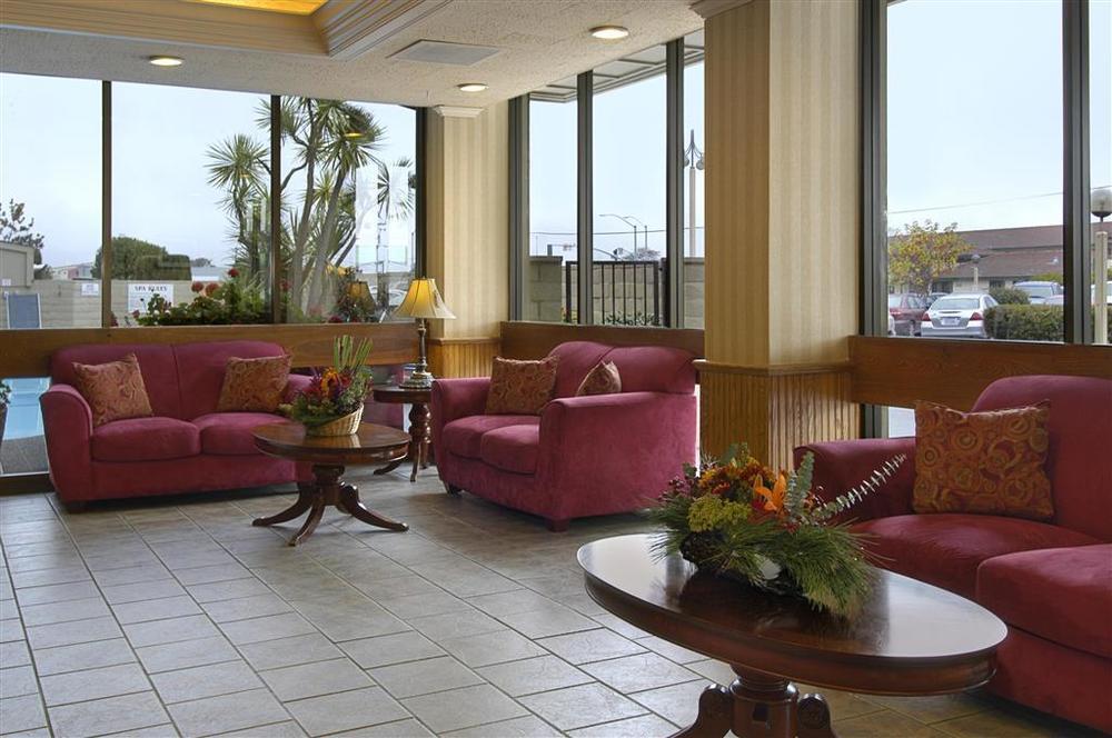Red Lion Motel 3*